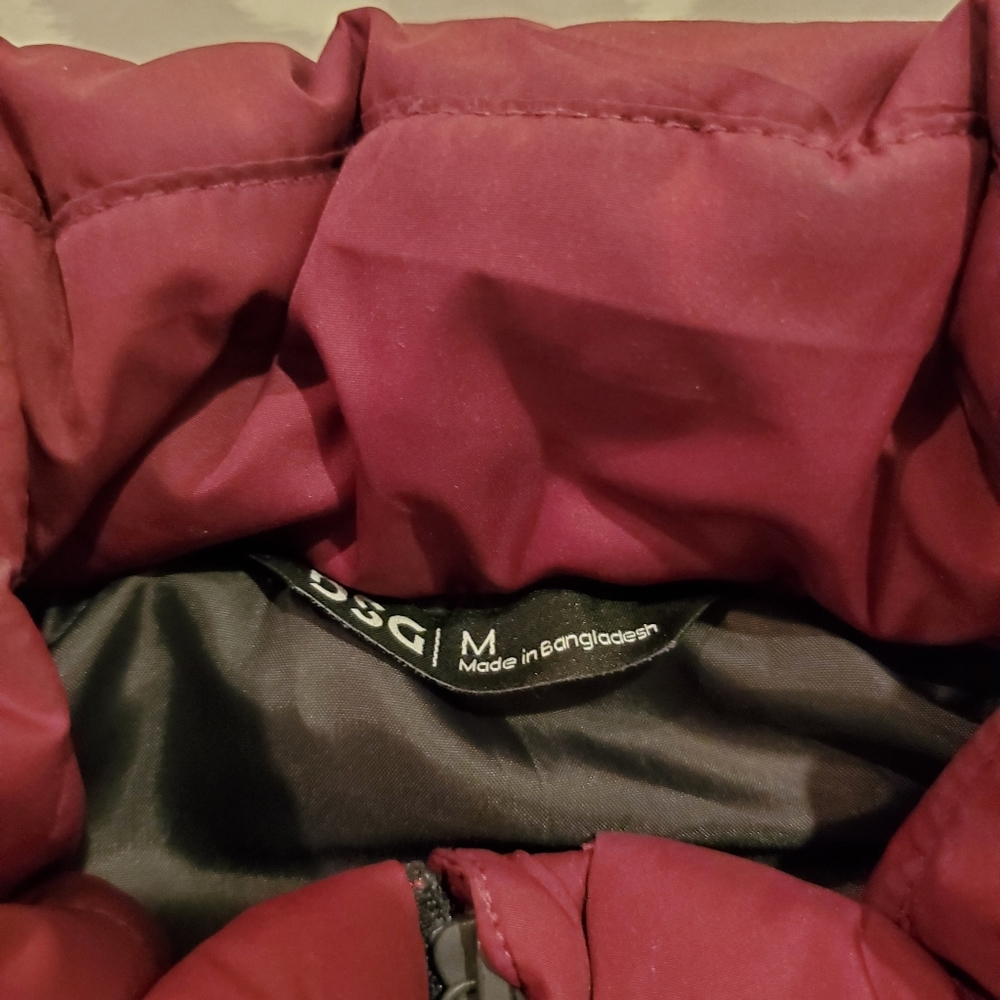 Brand new DSG vest womens size medium maroon